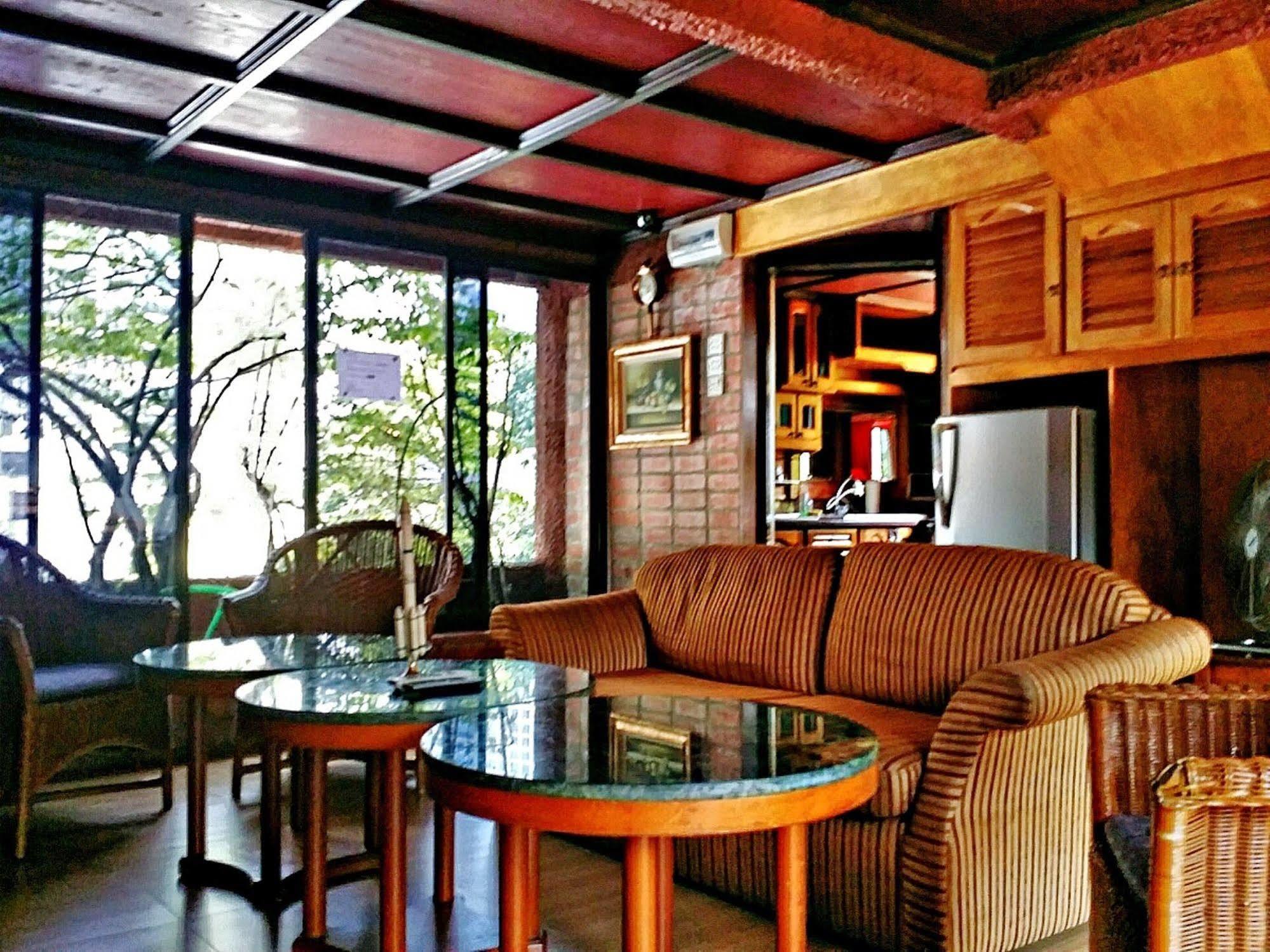 Rainforest Bed & Breakfast Куала-Лумпур Екстер'єр фото